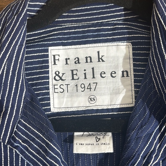 Frank & Eileen Barry Blue and white pinstripe shirt XS - Picture 6 of 11